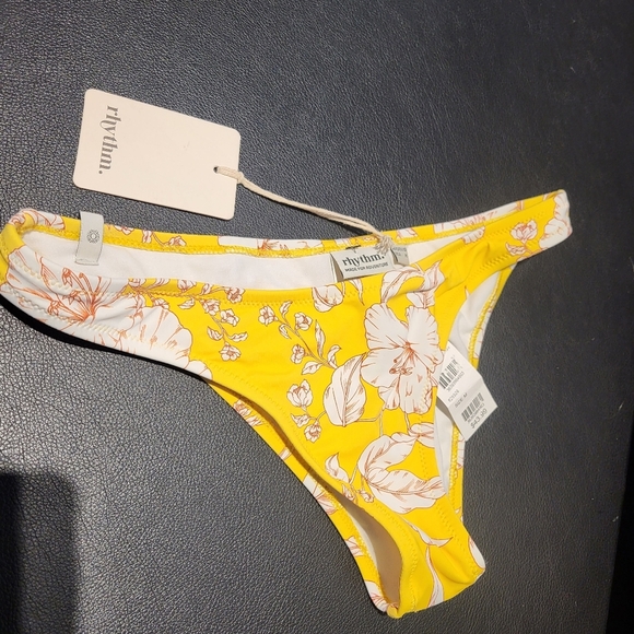 RHYTHM Vanuatu High Cut Bikini Bottoms💛 medium New with tags - Picture 2 of 11